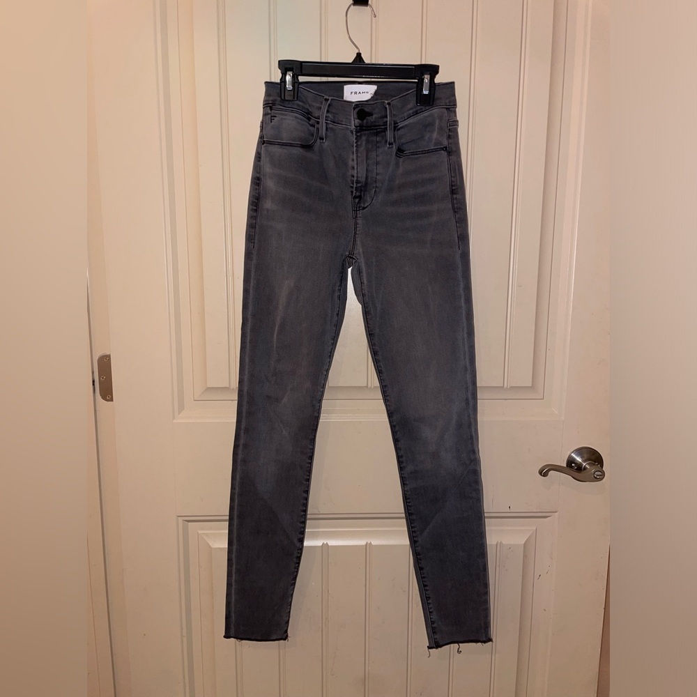 FRAME DENIM "LE HIGH SKINNY" BURTON GREY WASH  SIZE 25